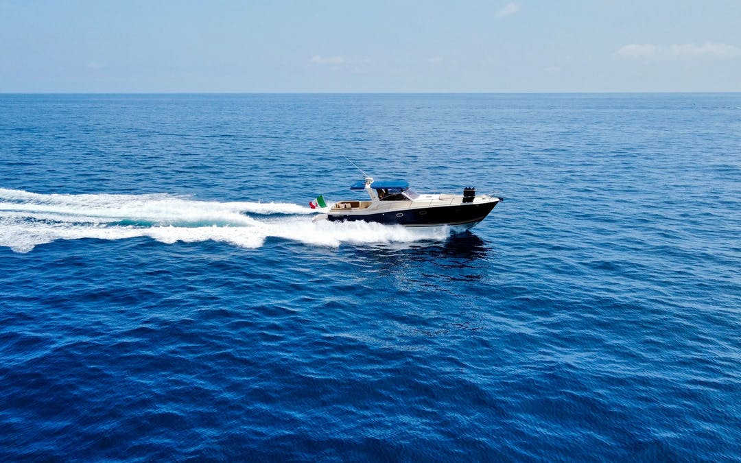 37 Gagliotta Gagliardo luxury charter yacht - Amalfi Coast, Italy