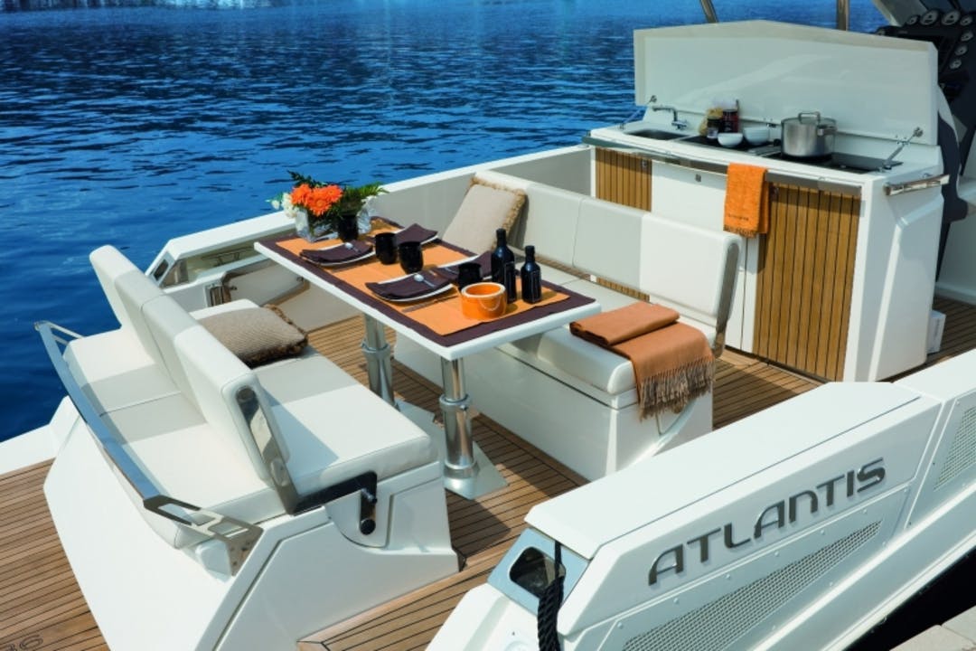 40 Azimut luxury charter yacht - Sorrento, Metropolitan City of Naples, Italy