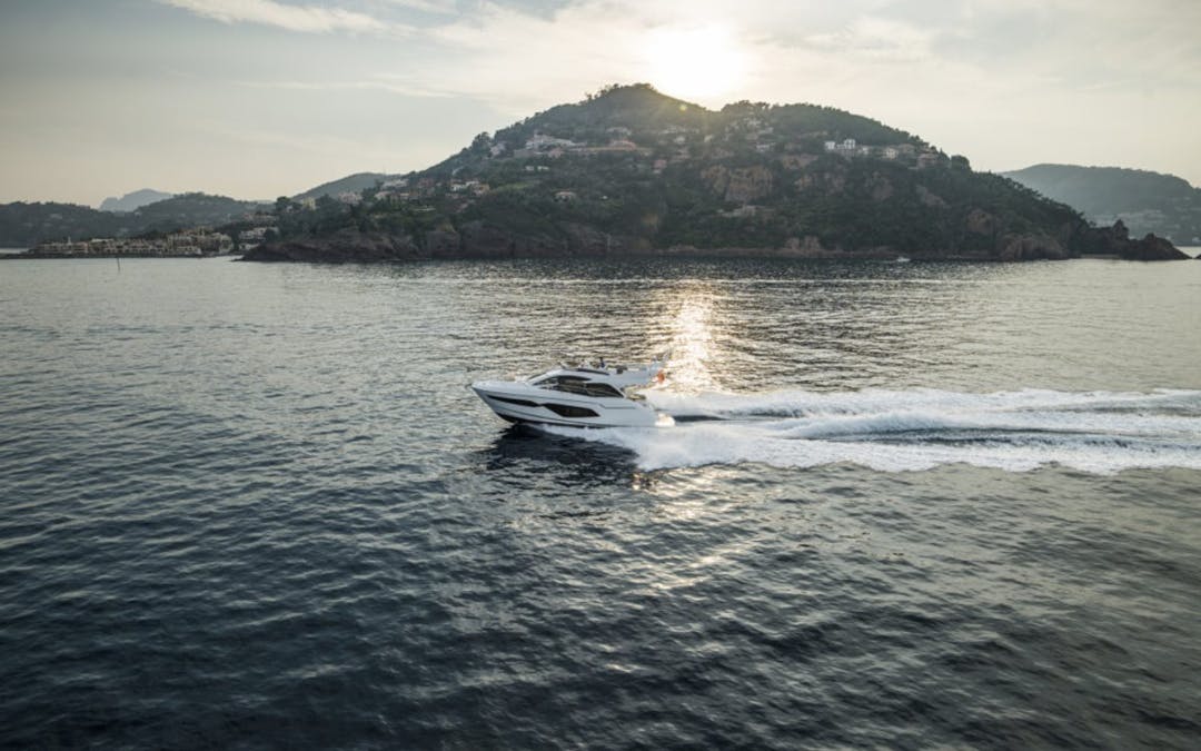 52 Sunseeker luxury charter yacht - Newport Beach, CA, USA