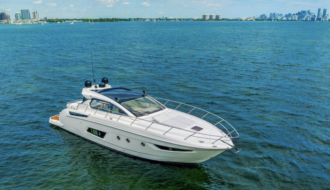 50 Azimut luxury charter yacht - 2550 S Bayshore Dr, Miami, FL 33133, USA