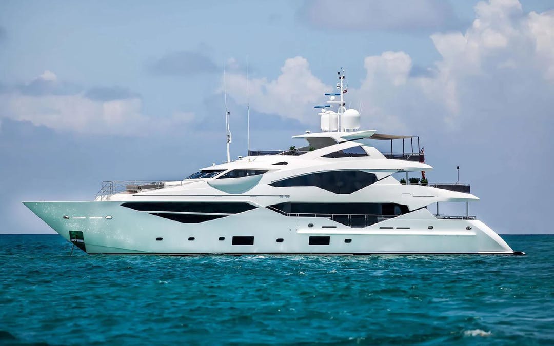 131 Sunseeker luxury charter yacht - Nassau, The Bahamas