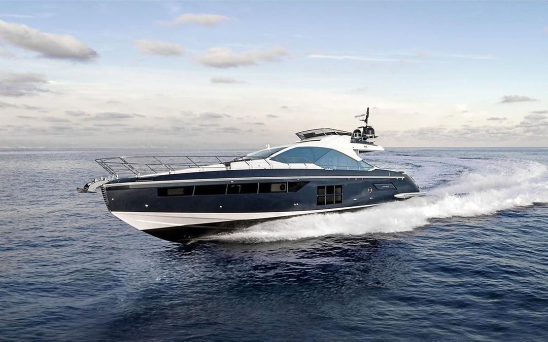 70 Azimut luxury charter yacht - Hamptons, NY, USA