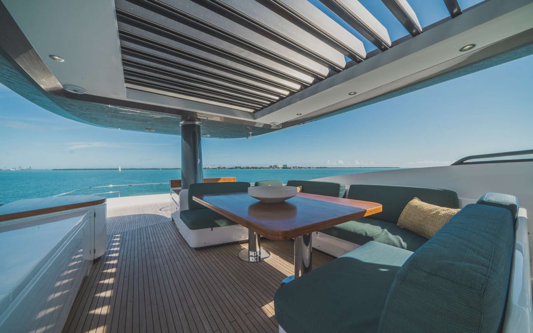 82 Azimut luxury charter yacht - Pompano Beach, FL, USA