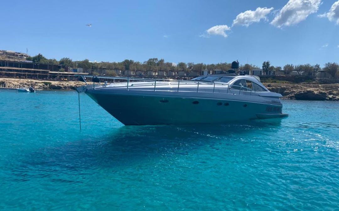 54 Pershing luxury charter yacht - Mykonos, Mikonos, Greece
