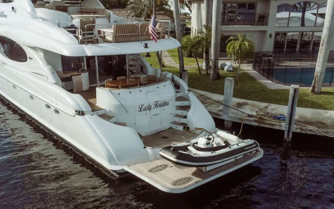 112 Lazzara luxury charter yacht - Nassau, The Bahamas