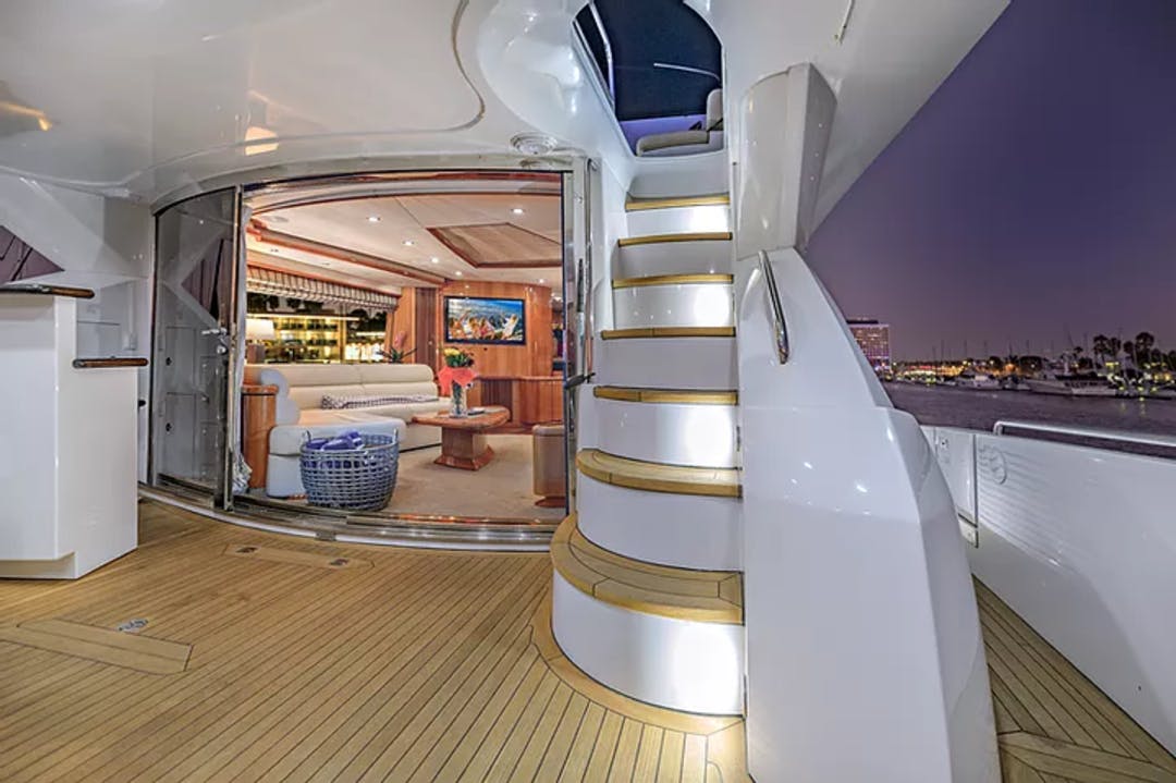 85 Sunseeker luxury charter yacht - Marina del Rey, CA, USA