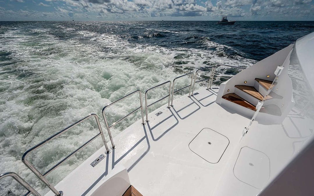 100 Hatteras luxury charter yacht - Newport, RI, USA