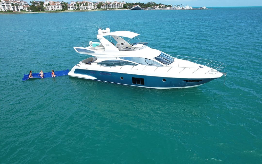 60 Azimut luxury charter yacht - Miami Beach Marina, Alton Road, Miami Beach, FL, USA