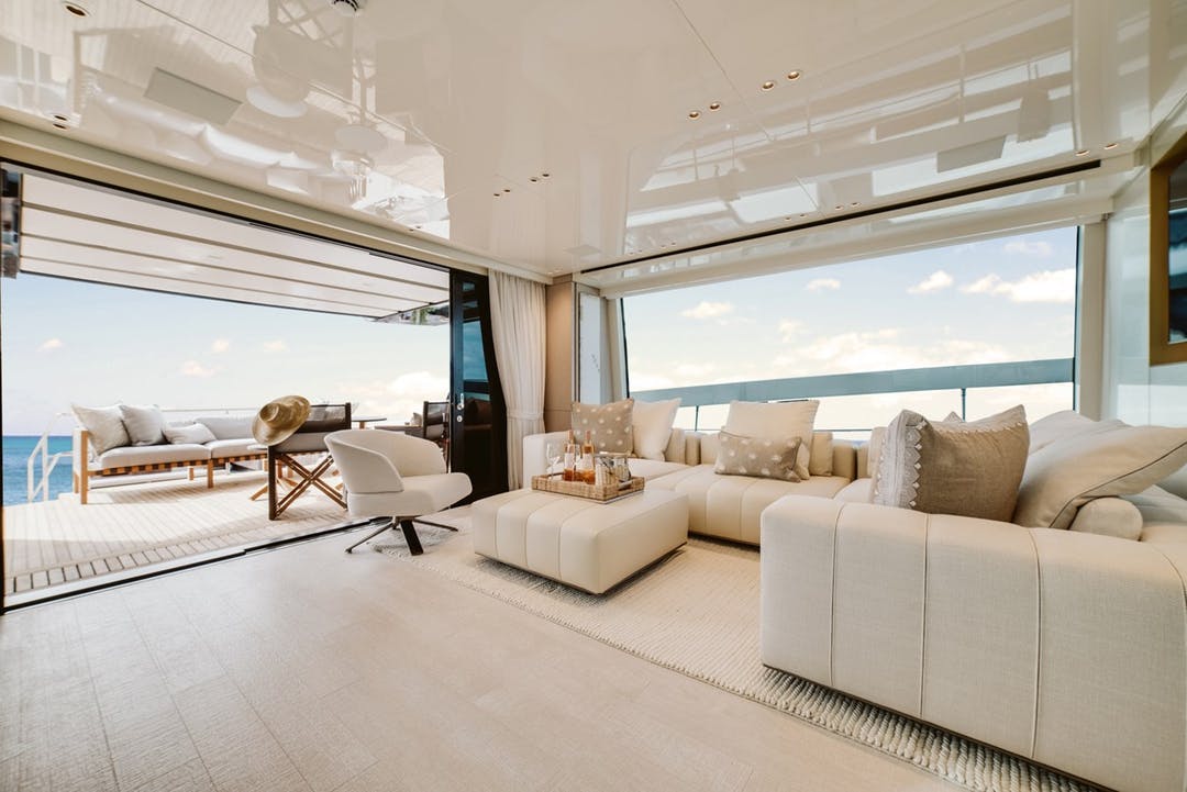 76 Sanlorenzo luxury charter yacht - Island Gardens, MacArthur Causeway, Miami, FL, USA