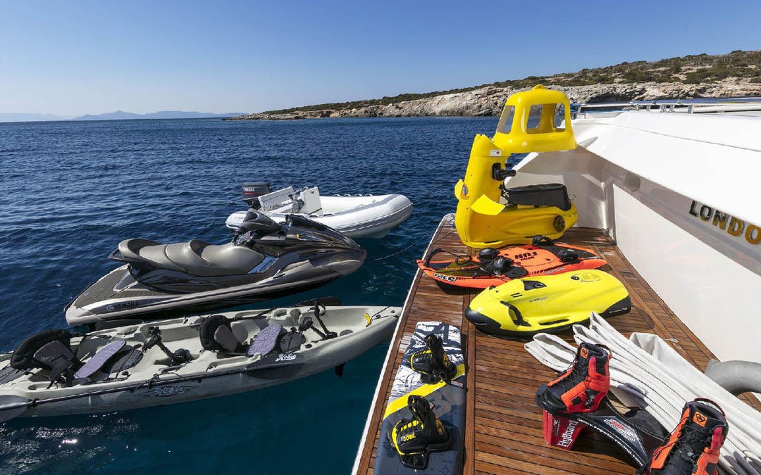 80 Ferretti luxury charter yacht - Athens, Greece