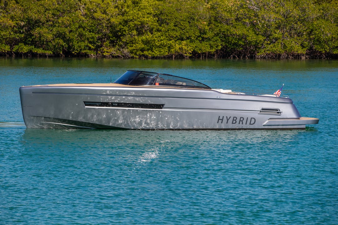 36 Canardi luxury charter yacht - 1635 N Bayshore Dr, Miami, FL 33132, USA