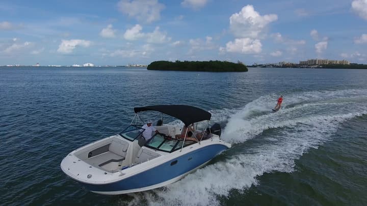 27' Sea Ray