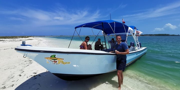 Three Islands Tour Boat