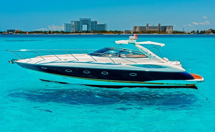Private 46FT Premium Yacht Rental in Cancun