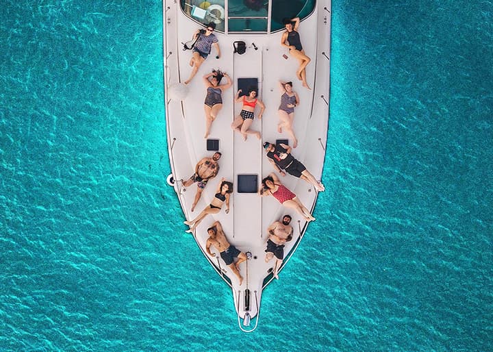 Party Boat 50' Sea Ray Sundancer