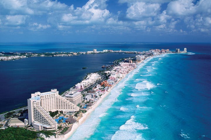 Cancun, Mexico - Luxury Yacht Charter