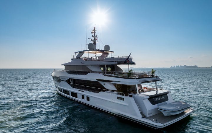 120' Majesty - 2022 Majesty 120 luxury yacht for sale/ available for purchase