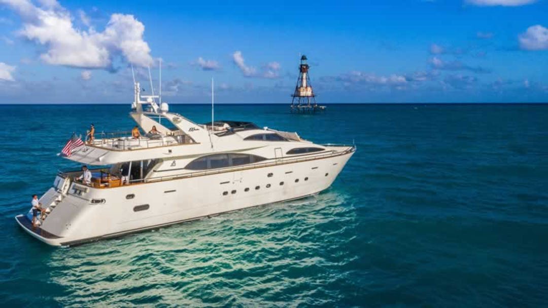 100 Azimut Jumbo  luxury charter yacht - Kimpton EPIC Hotel, Biscayne Boulevard Way, Miami, FL, USA - 1