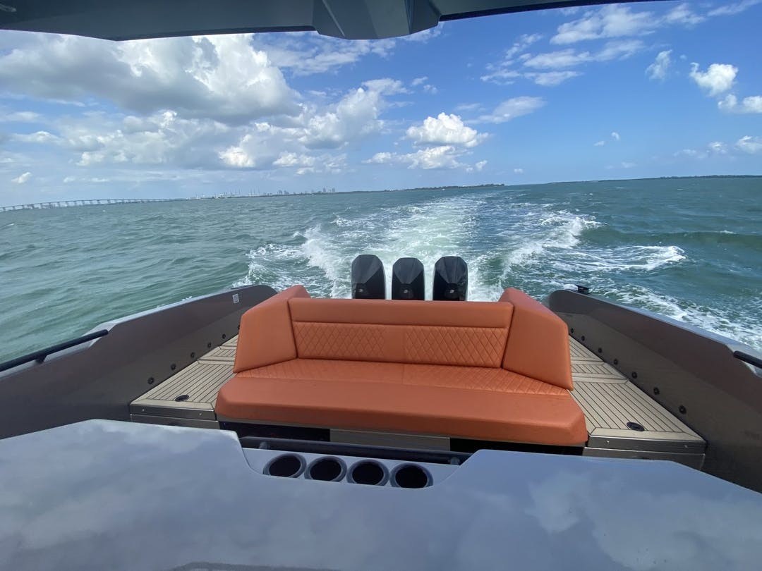 40 Vanquish luxury charter yacht - Island Gardens Marina, MacArthur Causeway, Miami, FL, USA