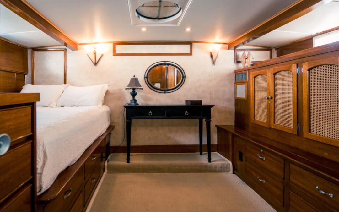 70 Chris-Craft luxury charter yacht - Marina del Rey, CA, USA
