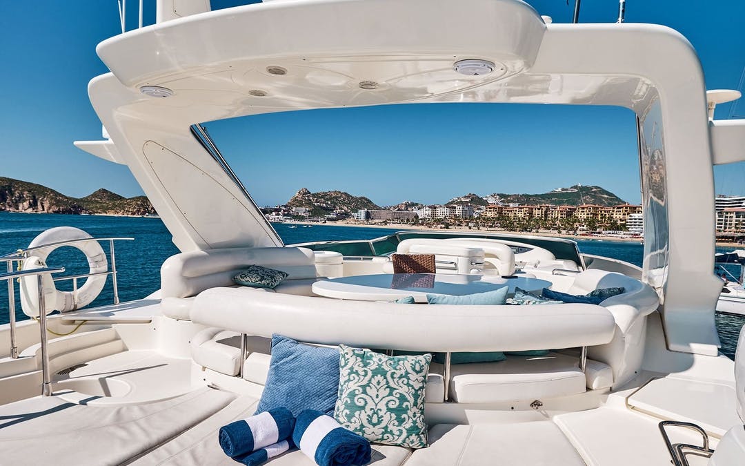 80 Azimut luxury charter yacht - Marina, Cabo San Lucas, BCS, Mexico