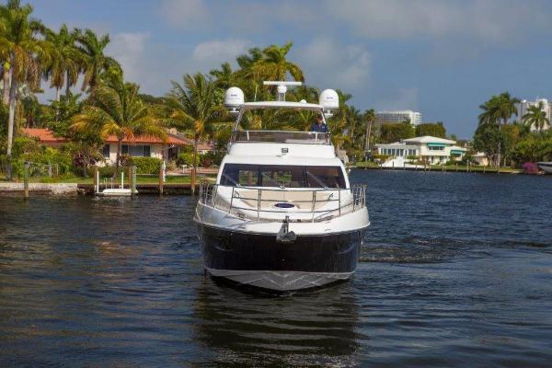 60 Azimut luxury charter yacht - Club de Pesca, Cartagena - Bolivar, Colombia