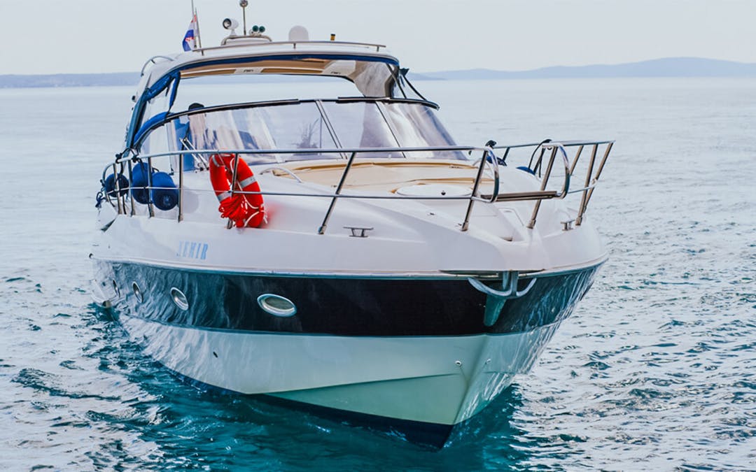 42 Sessa luxury charter yacht - ACI Vrboska, Vrboska, Croatia