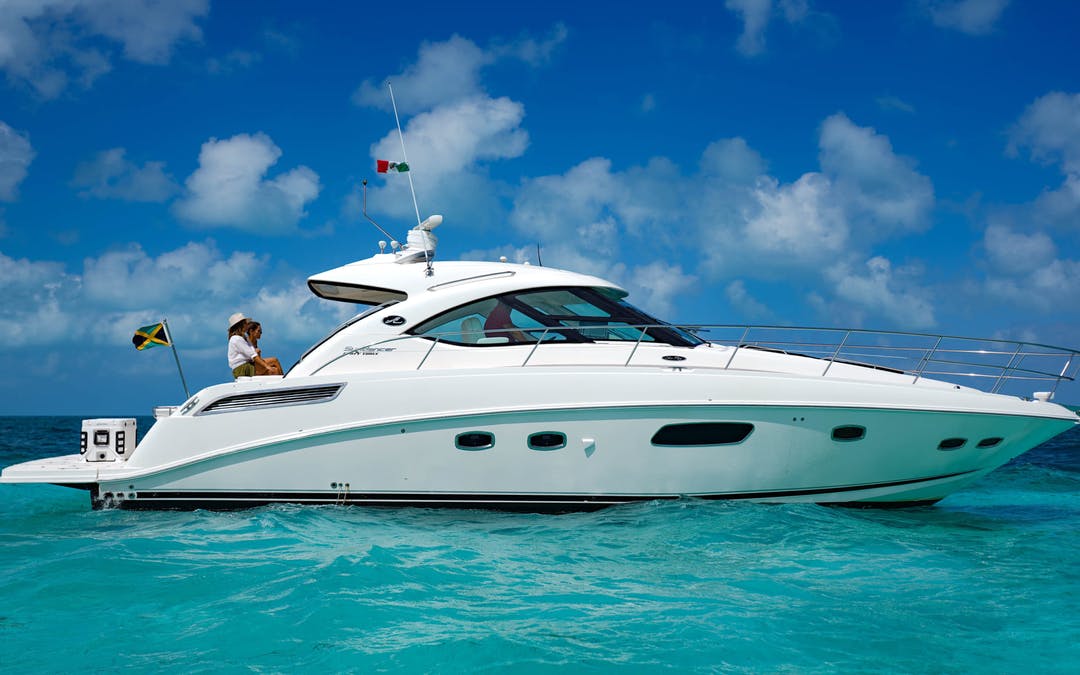 47' Sea Ray luxury charter yacht - Cancún, Quintana Roo, Mexico - 1