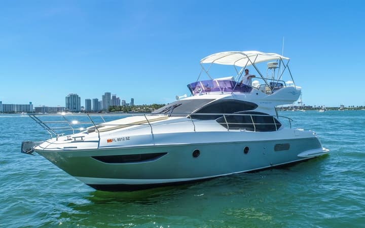 42 Azimut luxury charter yacht - Miami Beach Marina, Alton Road, Miami Beach, FL, USA