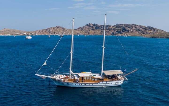 91 Custom luxury charter yacht - Marina Zeas, Pireas 185 36, Greece