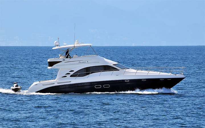 60 Sea Ray luxury charter yacht - La Cruz de Huanacaxtle, Nayarit, Mexico