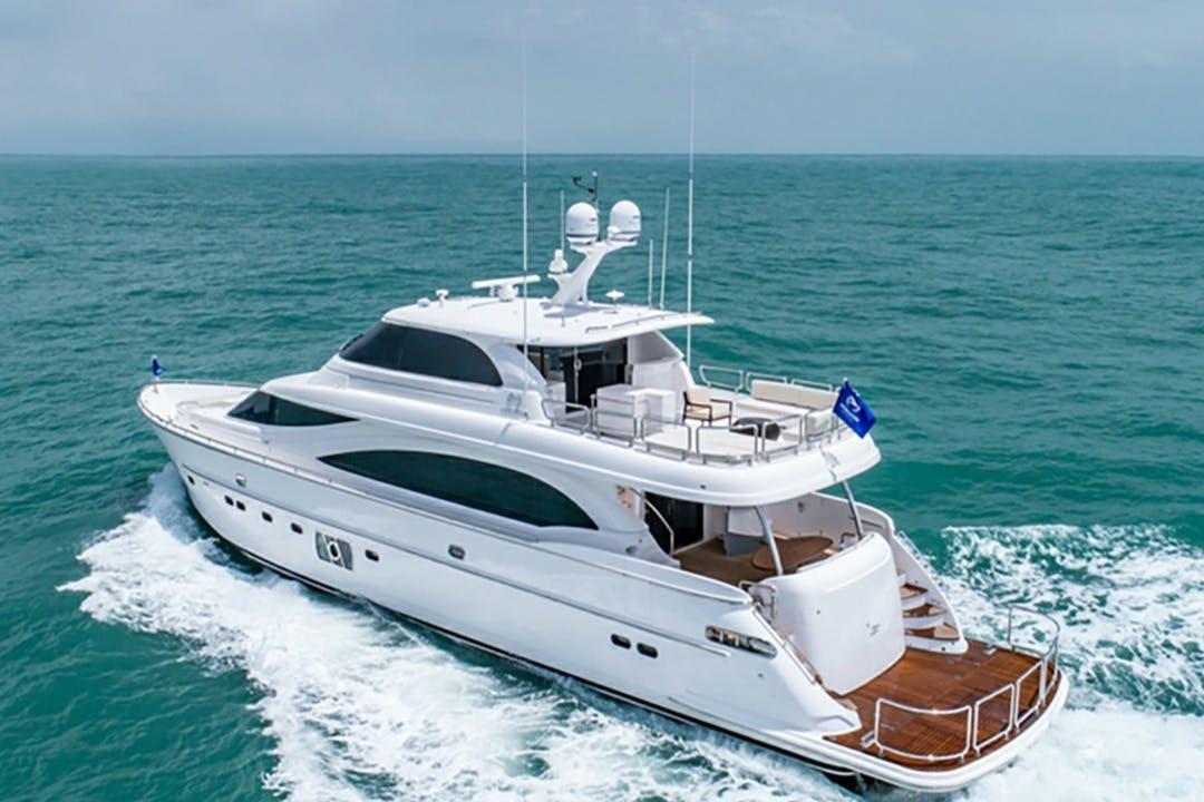 94 Horizon luxury charter yacht - Nassau, The Bahamas