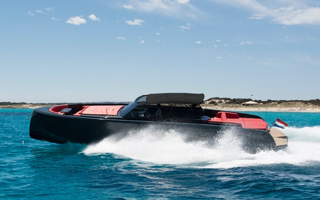48' Vanquish luxury charter yacht - Botafoc Ibiza, Av. de Juan Carlos I, 07800 Ibiza, Balearic Islands, Spain	 - 1