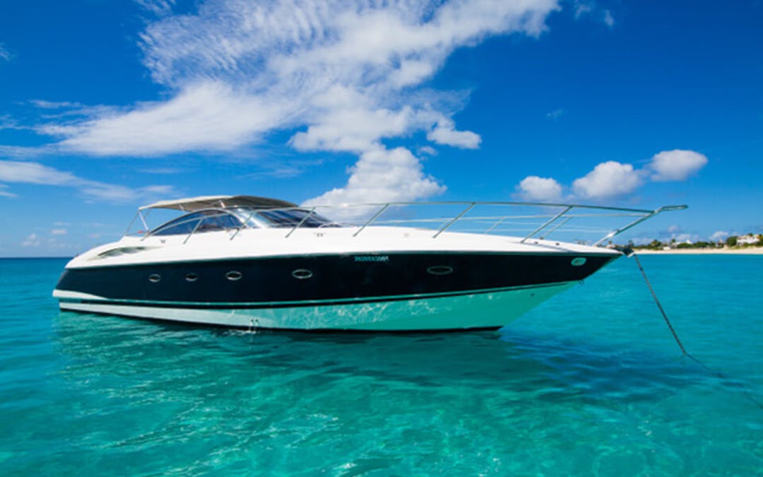 44 Suneseeker luxury charter yacht - Porto Cupecoy, Sint Maarten