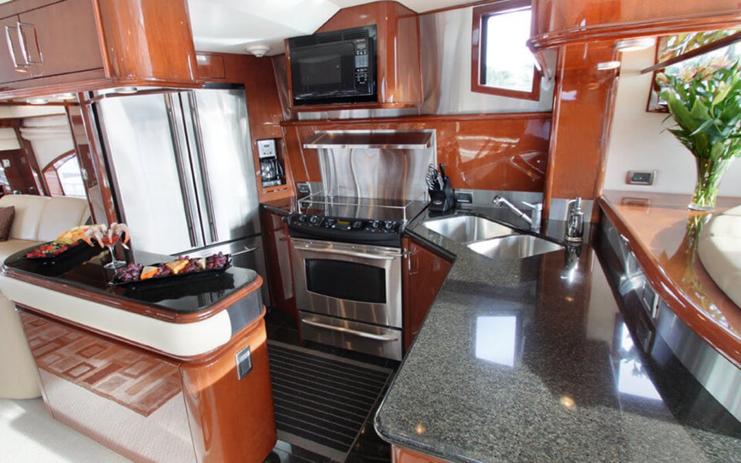 69 Marquis luxury charter yacht - 620 SE 4th St, Ft Lauderdale, FL 33301, USA