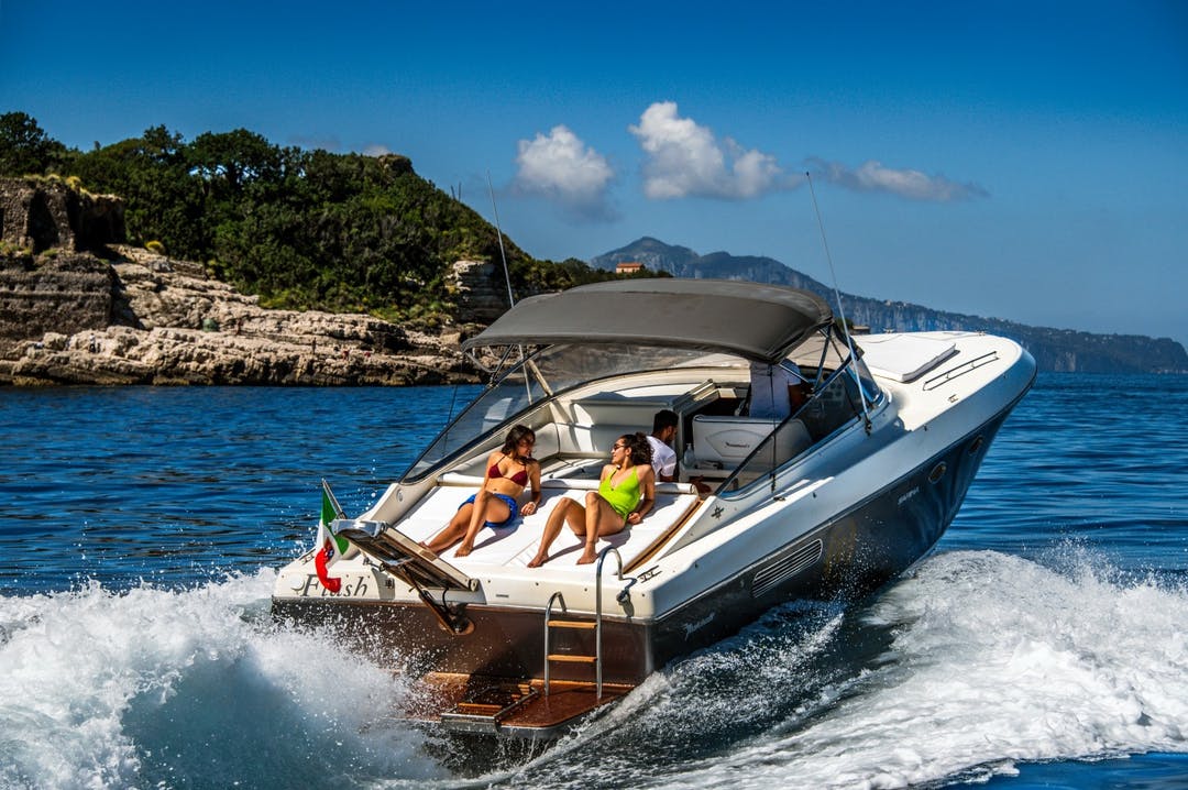 40' Itama luxury charter yacht - Amalfi Coast, Amalfi, SA, Italy - 3