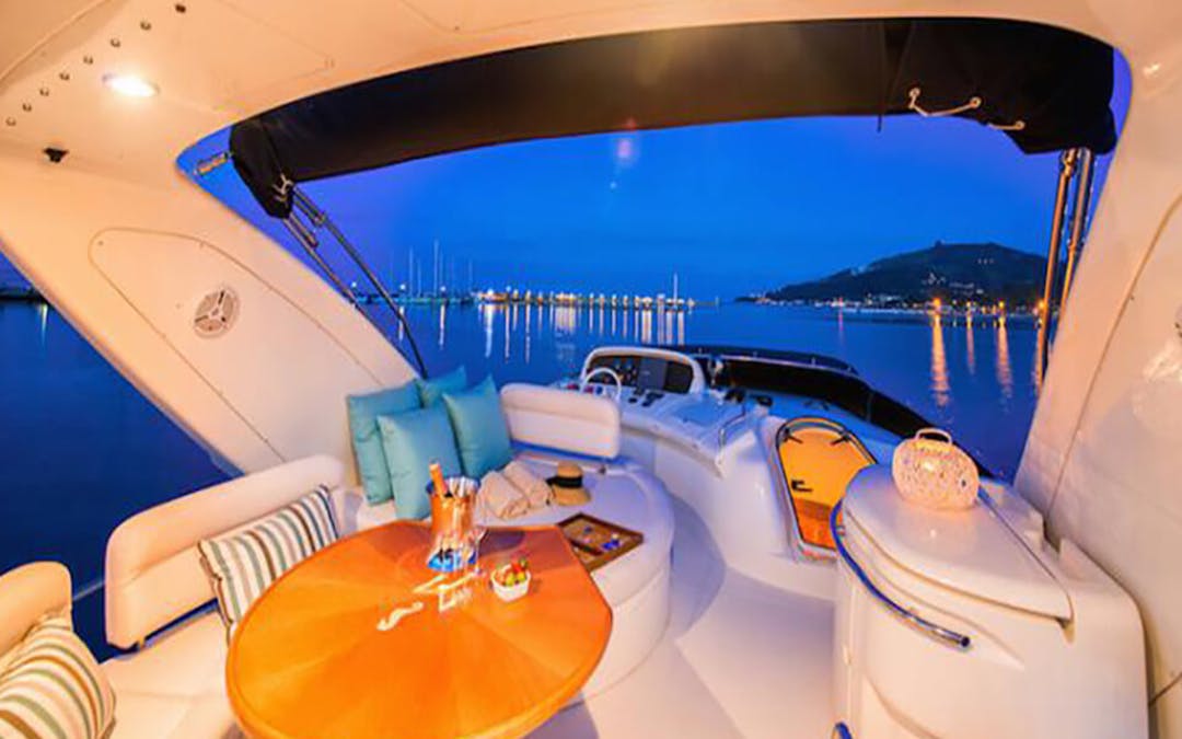 70 Azimut  luxury charter yacht - Abu Dhabi - United Arab Emirates