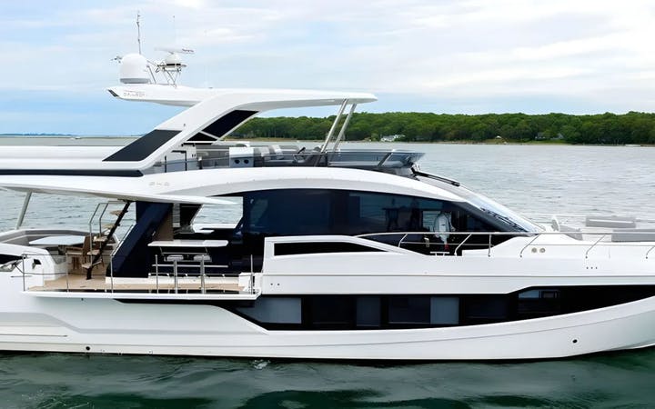 68 Galeon luxury charter yacht - Montauk Yacht Club, Star Island Road, Montauk, East Hampton, NY, USA