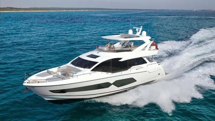 76 Sunseeker luxury charter yacht - Naples, FL, USA