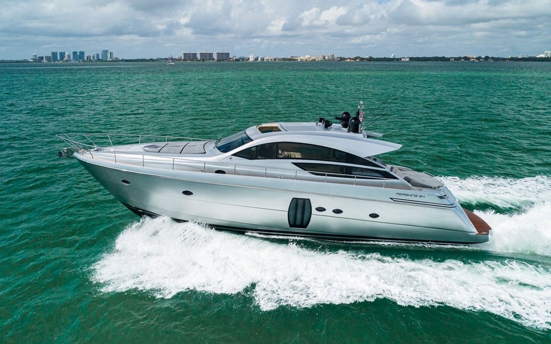 65 Pershing luxury charter yacht - Montauk, NY, USA