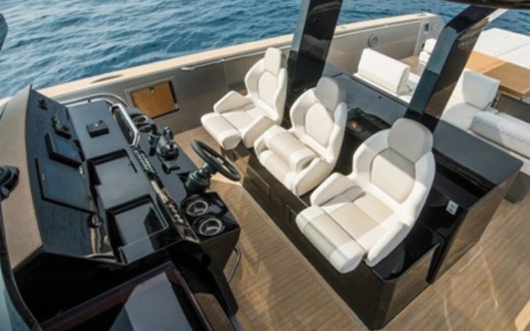 43' Pardo luxury charter yacht - Passeig Joan Carles I, 20, 07800 Eivissa, Illes Balears, Spain - 3