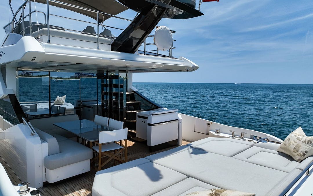 70 Azimut luxury charter yacht - 600 Royal Plaza Drive, Fort Lauderdale, FL, USA