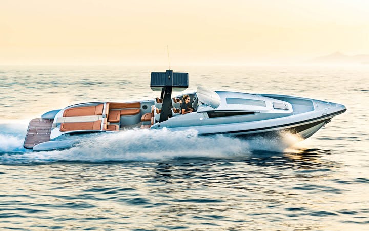 42 Skipper luxury charter yacht - Yacht Club - Dubai - United Arab Emirates