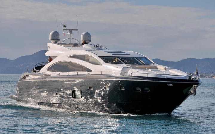 84 Sunseeker Predator luxury charter yacht - Botafoc Ibiza, Av. de Juan Carlos I, 07800 Ibiza, Balearic Islands, Spain