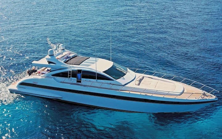 72 Mangusta luxury charter yacht - Mýkonos, Greece