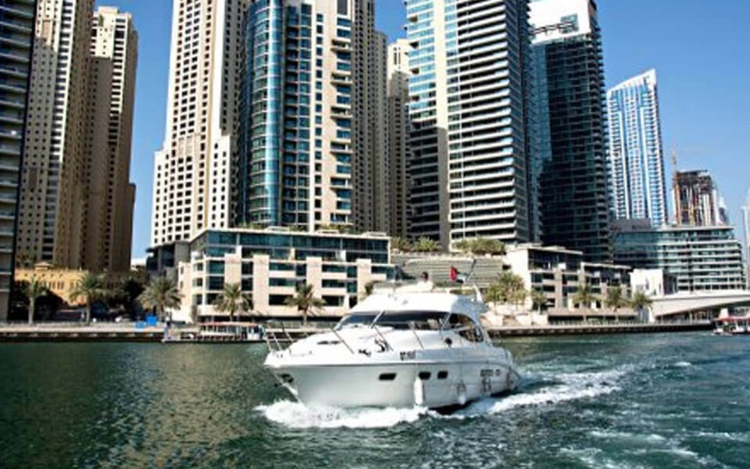45 Sealine luxury charter yacht - Westside Marina - Dubai - United Arab Emirates