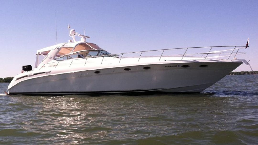 54 Sea Ray luxury charter yacht - 31st Street Harbor, Chicago, IL, USA
