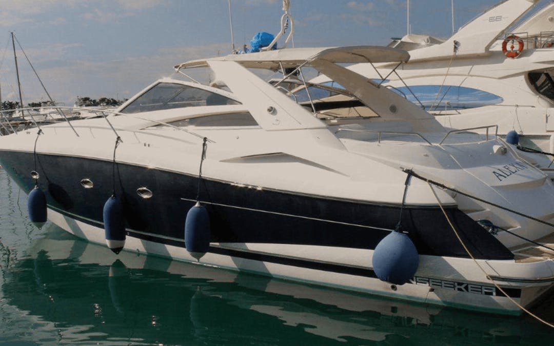53 Sunseeker luxury charter yacht - Nammos, Psarrou, Mykonos, Greece