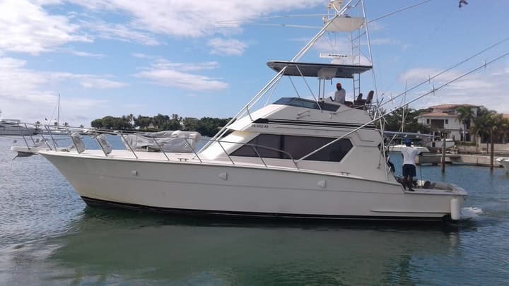 48 Hatteras luxury charter yacht - Cumayasa, La Romana, Dominican Republic