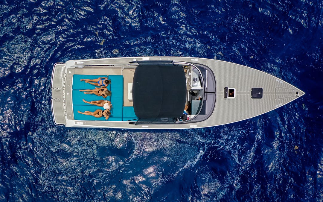 40 Vandutch luxury charter yacht - Puerto Aventuras, Quintana Roo, Mexico